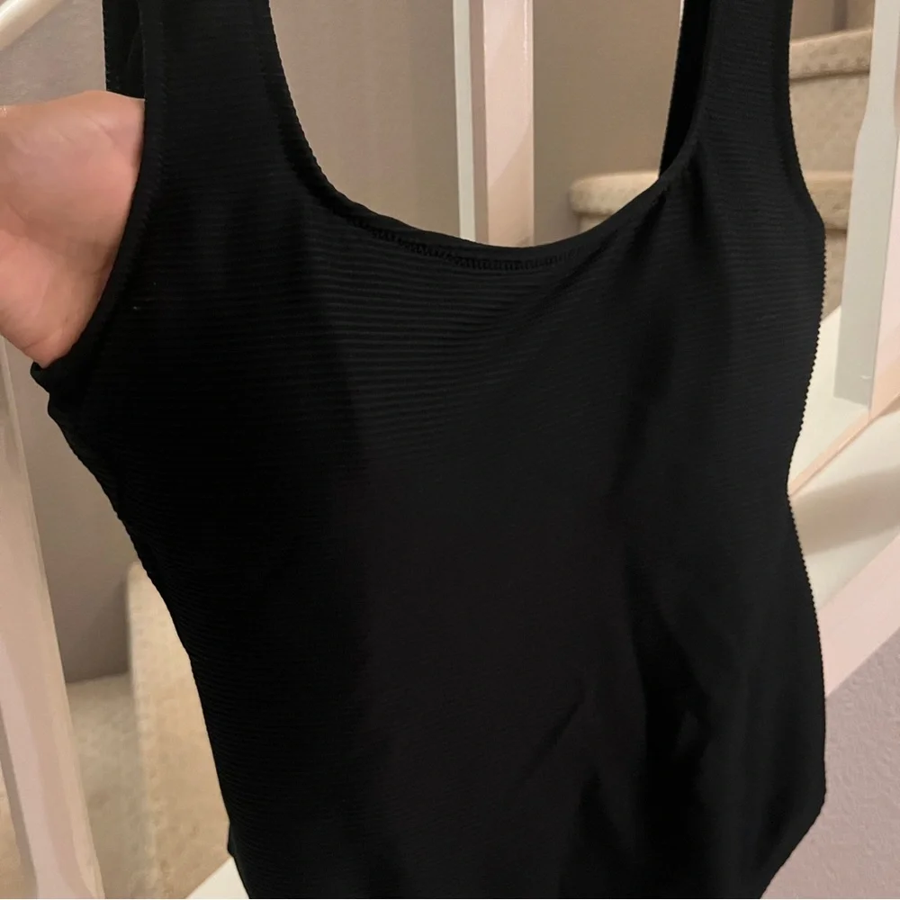 Women's J. Crew Monokini One Piece Low back Swim Black Size 10 - Picture 11 of 11